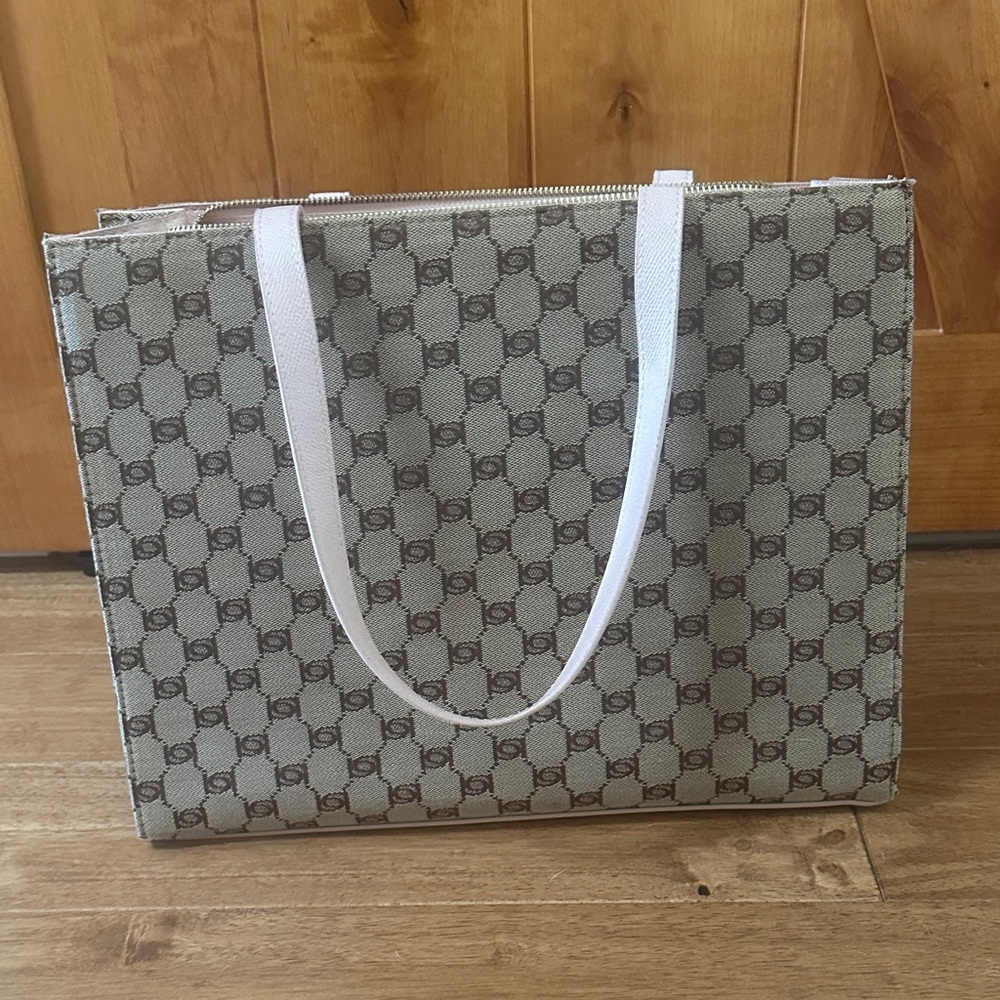 Bebe Serena Beige & Light pale Pink Patterned Tote new w tag silver logo zipper - Picture 8 of 11